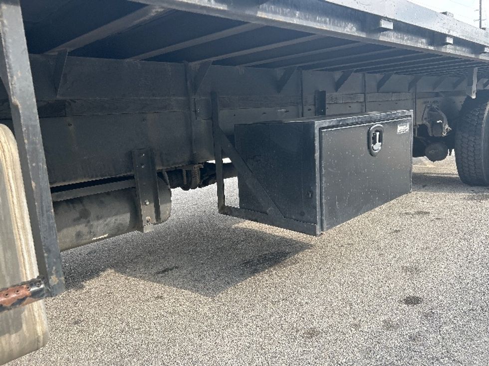 Flatbed Truck-Light and Medium Duty Trucks-Hino-2019-268-Katy-TX-178,040\n\t\tmiles-$ 44,500 - Image 5