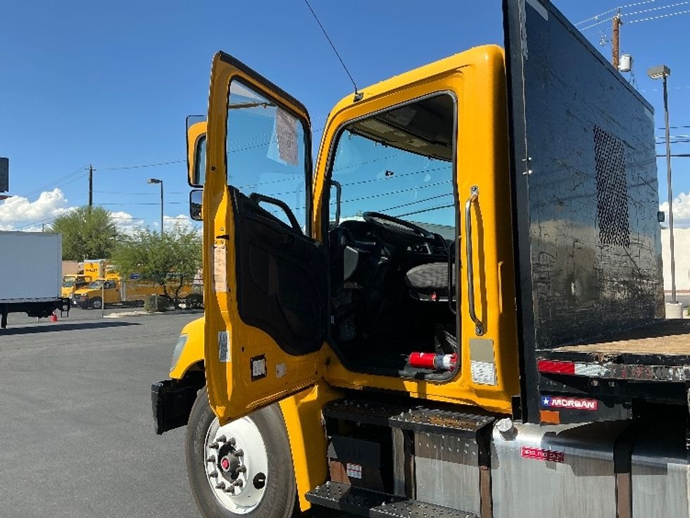 Flatbed Truck-Light and Medium Duty Trucks-Hino-2019-268-Las Vegas-NV-53,982\n\t\tmiles-$ 59,250 - Image 12