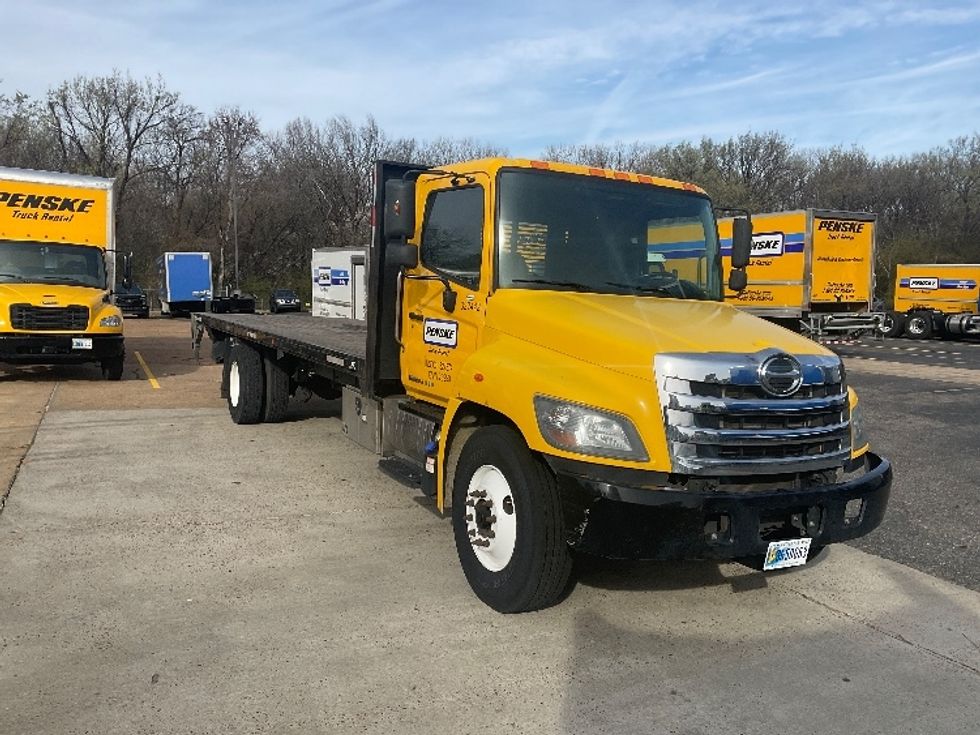 Flatbed Truck-Light and Medium Duty Trucks-Hino-2019-268-Nashville-TN-196,064\n\t\tmiles-$ 52,750 - Image 1
