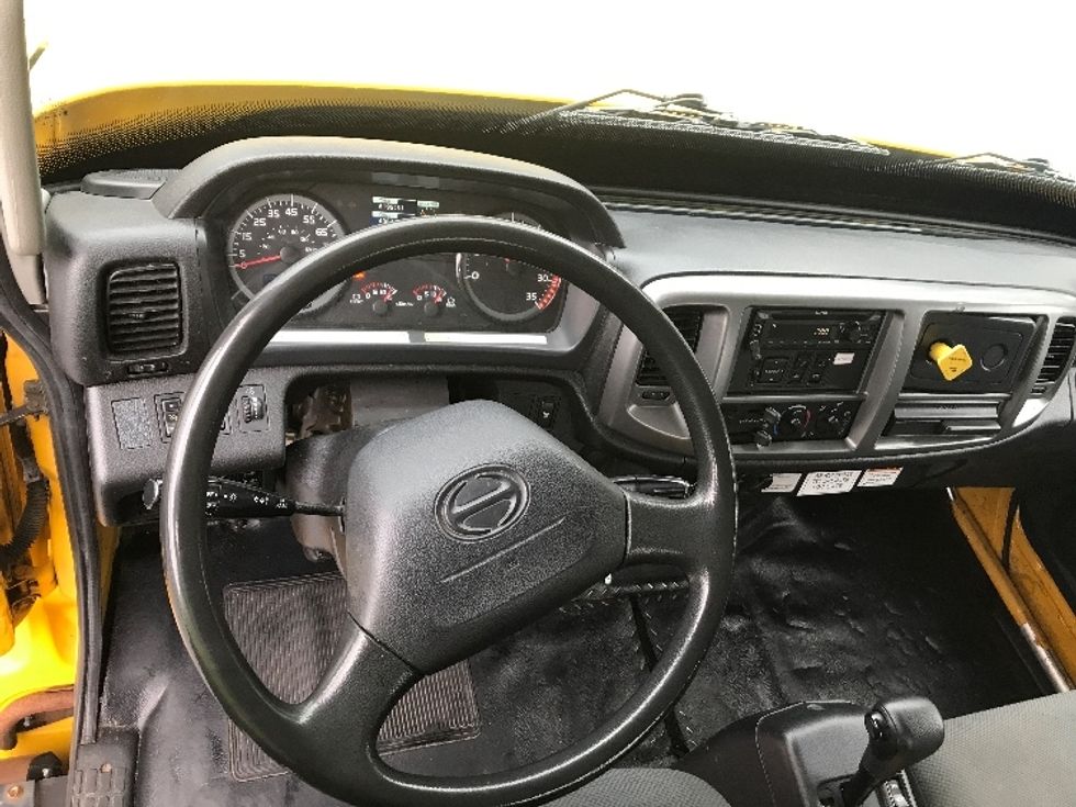 Flatbed Truck-Light and Medium Duty Trucks-Hino-2019-268-Norcross-GA-204,569\n\t\tmiles-$ 55,250 - Image 15