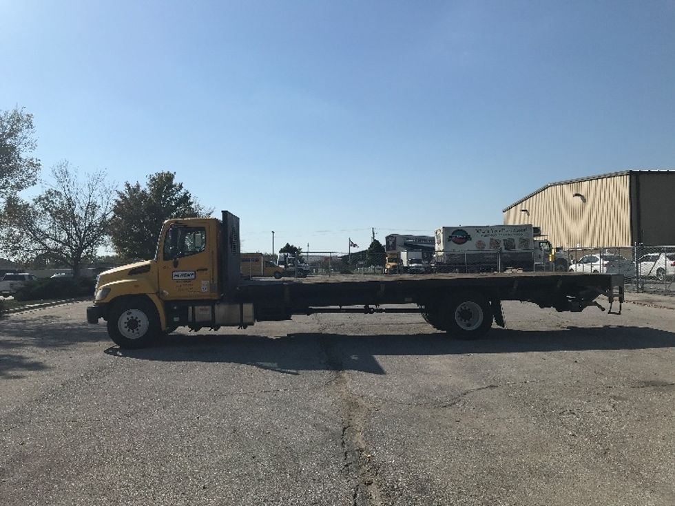 Flatbed Truck-Light and Medium Duty Trucks-Hino-2019-268-Omaha-NE-90,270\n\t\tmiles-$ 56,500 - Image 4