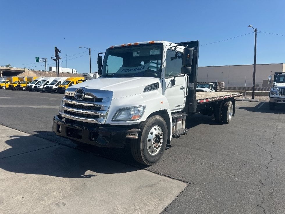 Flatbed Truck-Light and Medium Duty Trucks-Hino-2019-268-Phoenix-AZ-175,774\n\t\tmiles-$ 44,500 - Image 3
