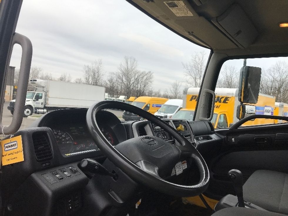 Flatbed Truck-Light and Medium Duty Trucks-Hino-2019-268-Piqua-OH-115,984\n\t\tmiles-$ 57,750 - Image 14