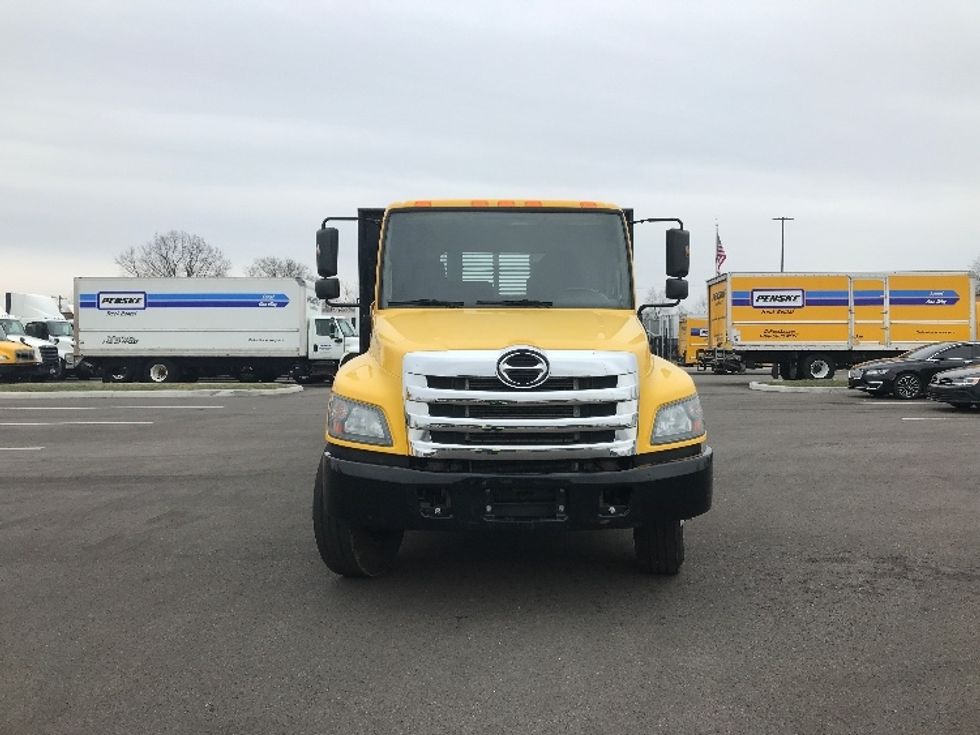 Flatbed Truck-Light and Medium Duty Trucks-Hino-2019-268-Piqua-OH-115,984\n\t\tmiles-$ 57,750 - Image 2