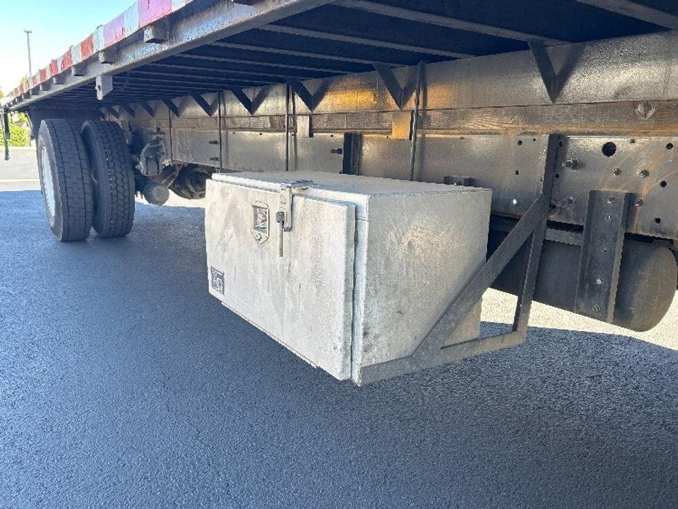 Flatbed Truck-Light and Medium Duty Trucks-Hino-2019-268-Portland-OR-113,020\n\t\tmiles-$ 56,000 - Image 14