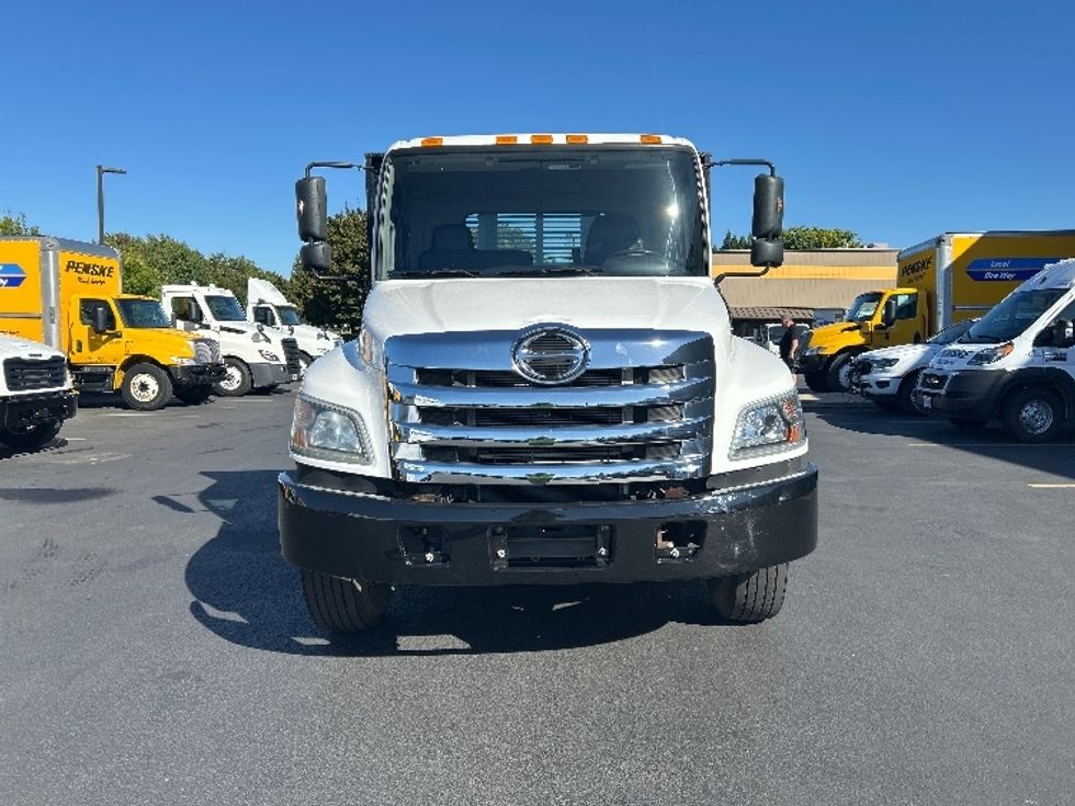Flatbed Truck-Light and Medium Duty Trucks-Hino-2019-268-Portland-OR-113,020\n\t\tmiles-$ 56,000 - Image 2