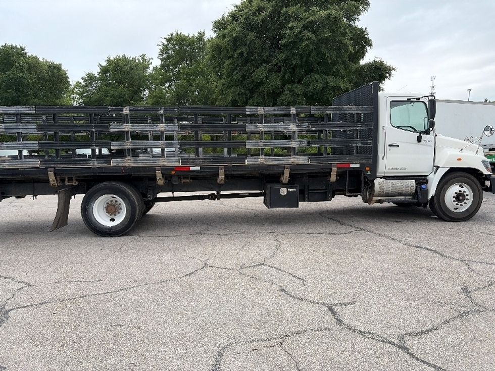 Flatbed Truck-Light and Medium Duty Trucks-Hino-2019-268-San Antonio-TX-102,974\n\t\tmiles-$ 53,750 - Image 12