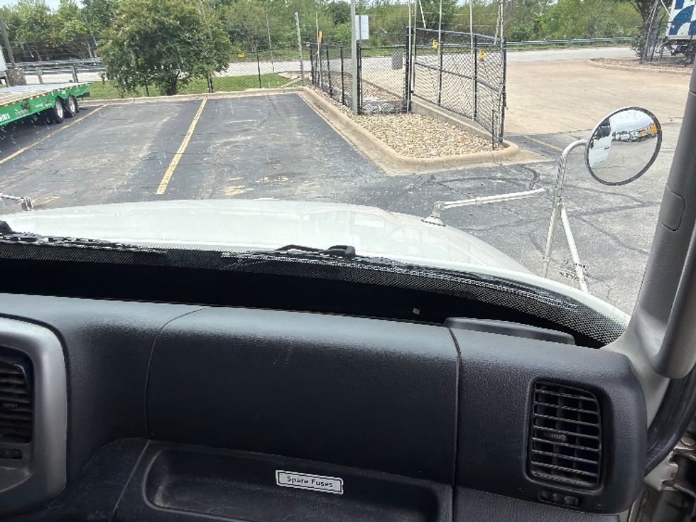 Flatbed Truck-Light and Medium Duty Trucks-Hino-2019-268-San Antonio-TX-102,974\n\t\tmiles-$ 53,750 - Image 18