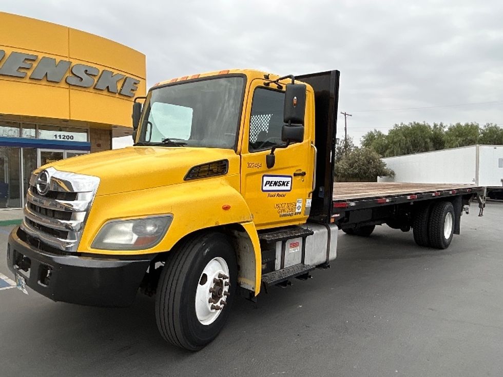 Flatbed Truck-Light and Medium Duty Trucks-Hino-2019-268-Sun Valley-CA-135,588\n\t\tmiles-$ 56,000 - Image 3