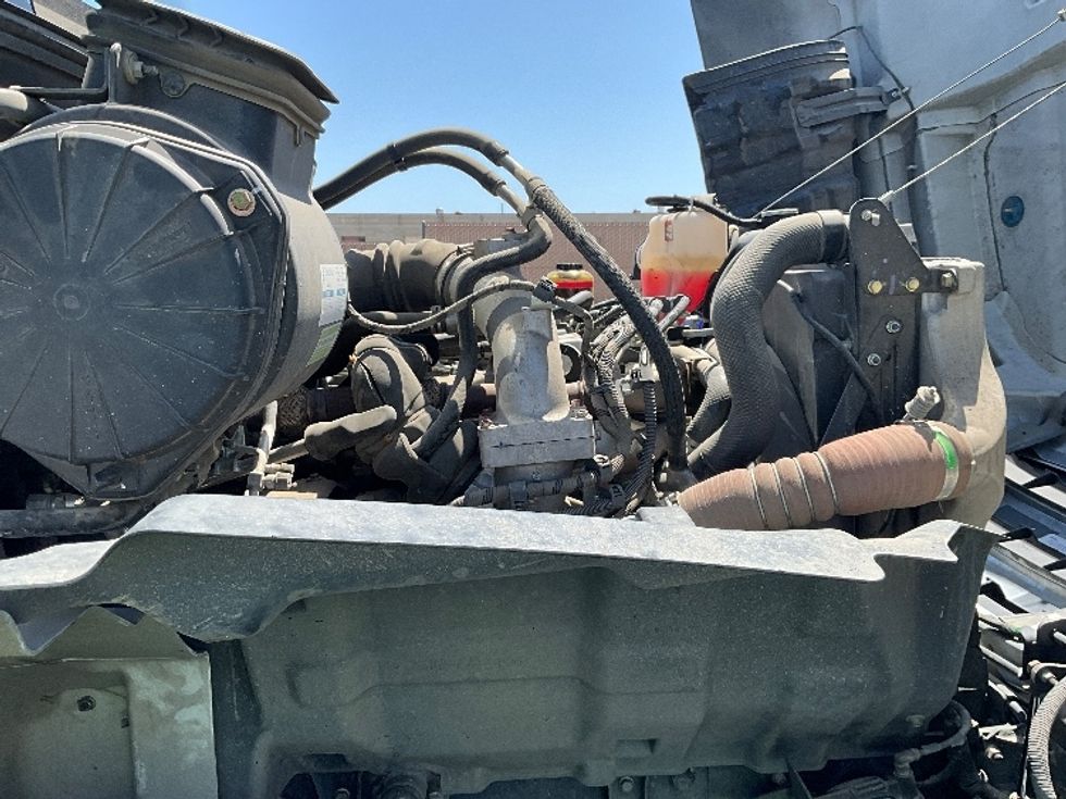 Flatbed Truck-Light and Medium Duty Trucks-Hino-2019-268-Torrance-CA-142,752\n\t\tmiles-$ 51,000 - Image 18