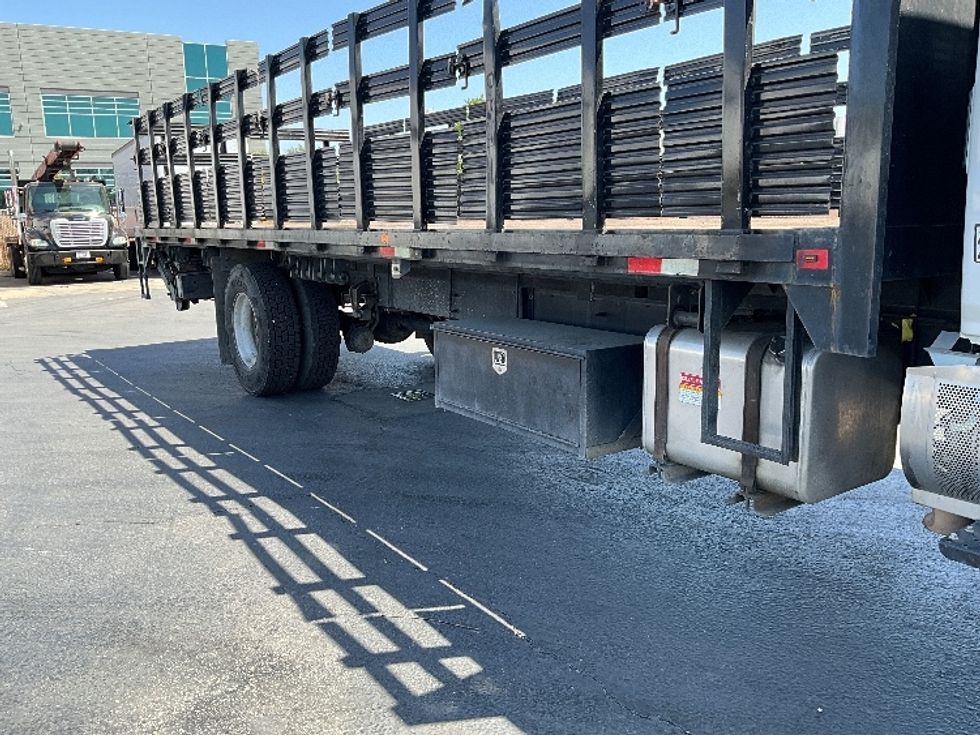 Flatbed Truck-Light and Medium Duty Trucks-Hino-2019-268-Torrance-CA-142,752\n\t\tmiles-$ 51,000 - Image 9