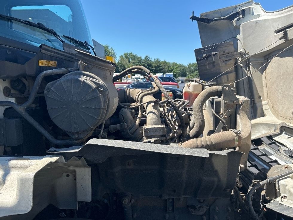 Flatbed Truck-Light and Medium Duty Trucks-Hino-2019-338-Burlington-NJ-141,057\n\t\tmiles-$ 45,750 - Image 21