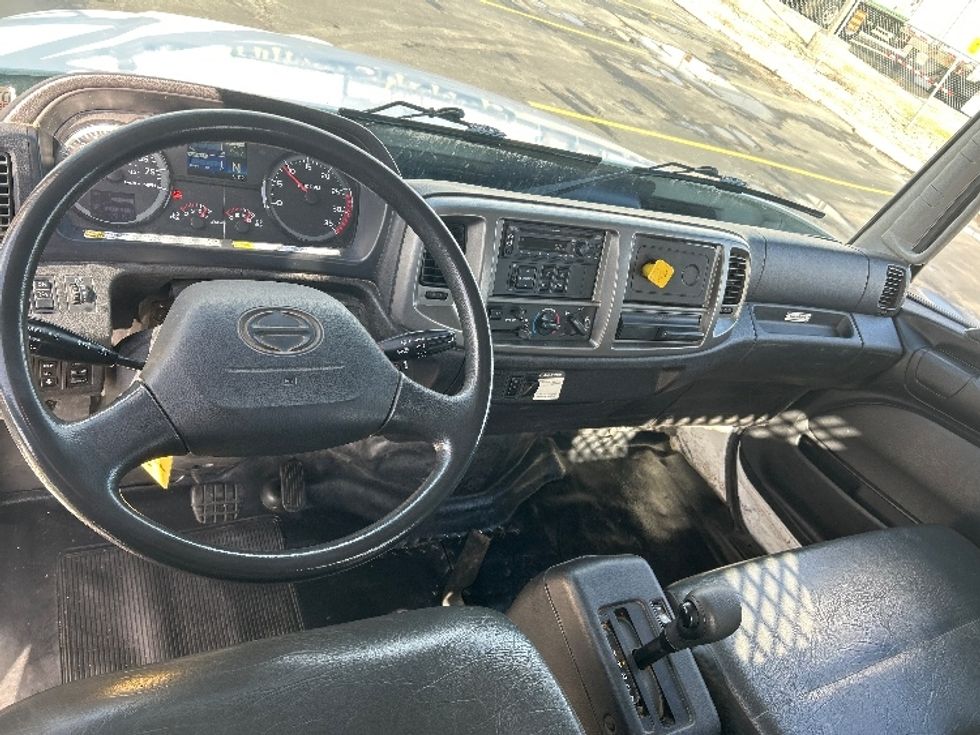 Flatbed Truck-Light and Medium Duty Trucks-Hino-2019-338-Columbus-OH-99,834\n\t\tmiles-$ 57,250 - Image 18