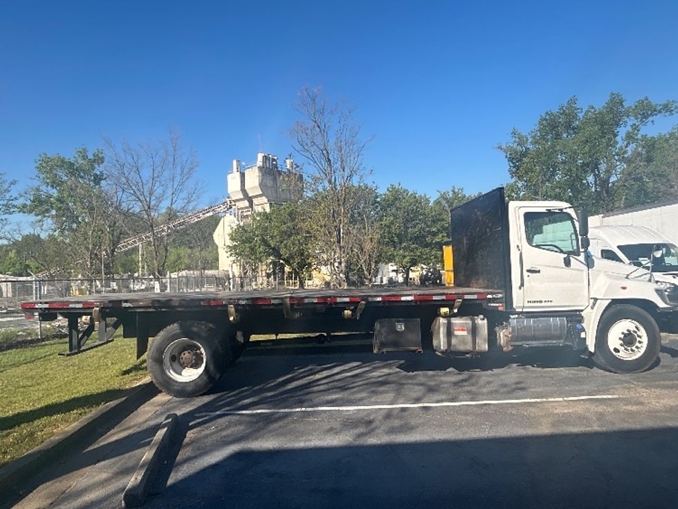 Flatbed Truck-Light and Medium Duty Trucks-Hino-2019-338-Forest Park-GA-151,397\n\t\tmiles-$ 38,000 - Image 12