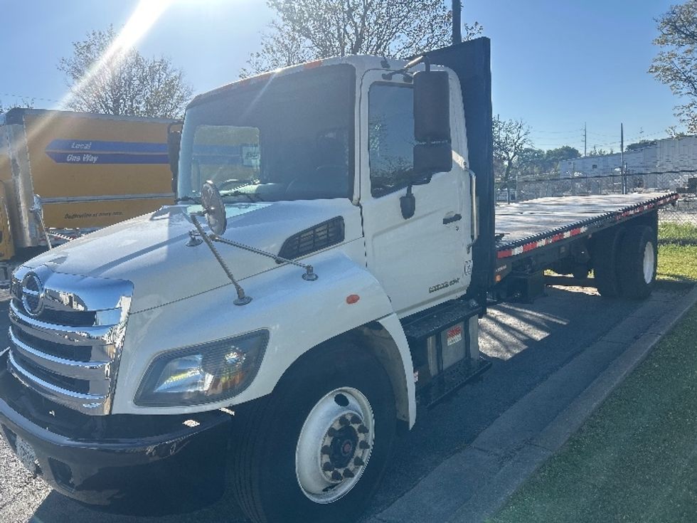 Flatbed Truck-Light and Medium Duty Trucks-Hino-2019-338-Forest Park-GA-151,397\n\t\tmiles-$ 38,000 - Image 3