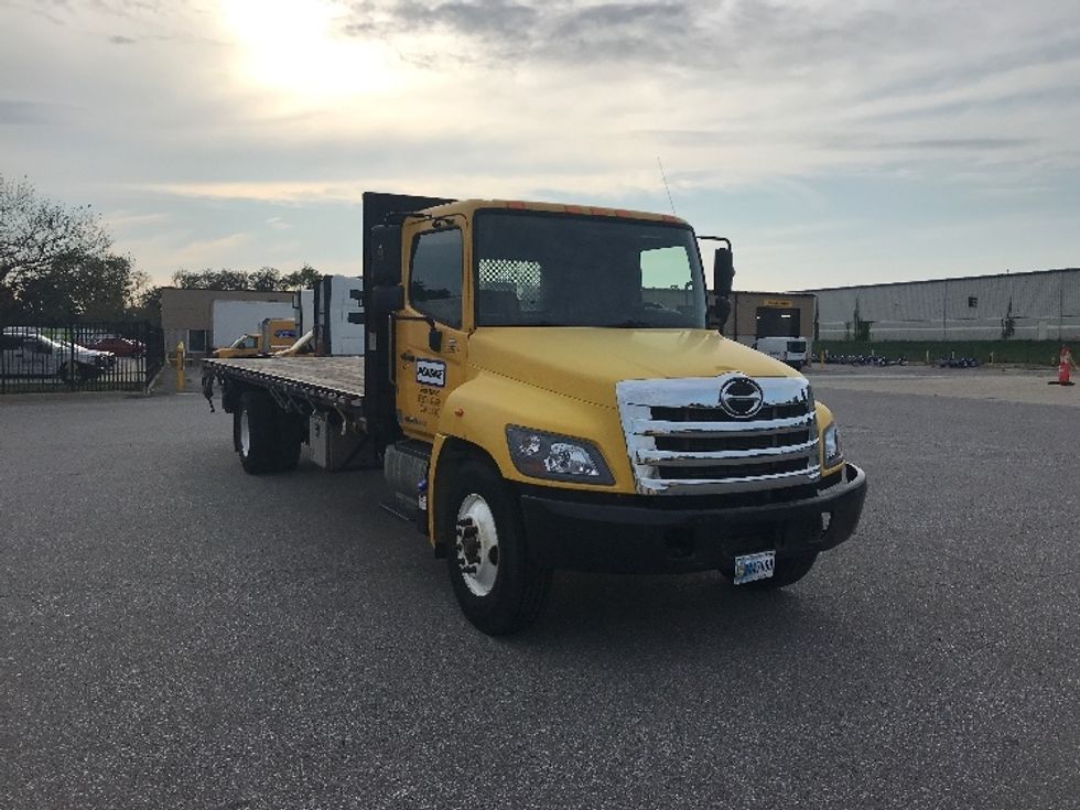 Flatbed Truck-Light and Medium Duty Trucks-Hino-2019-338-Kalamazoo-MI-155,497\n\t\tmiles-$ 46,250 - Image 1