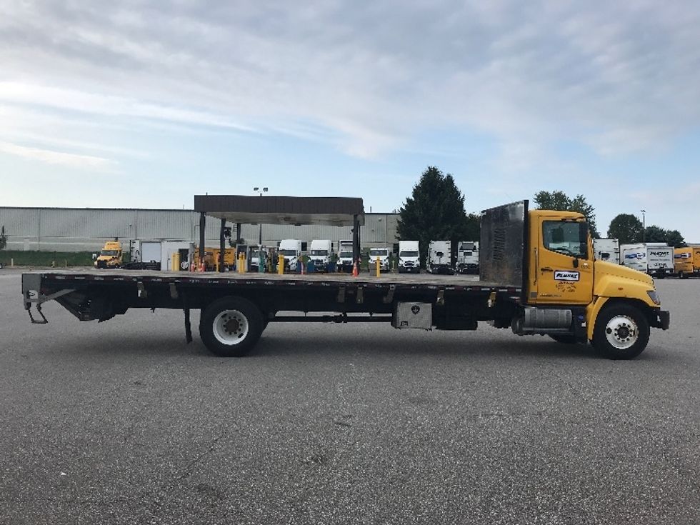 Flatbed Truck-Light and Medium Duty Trucks-Hino-2019-338-Kalamazoo-MI-155,497\n\t\tmiles-$ 46,250 - Image 15