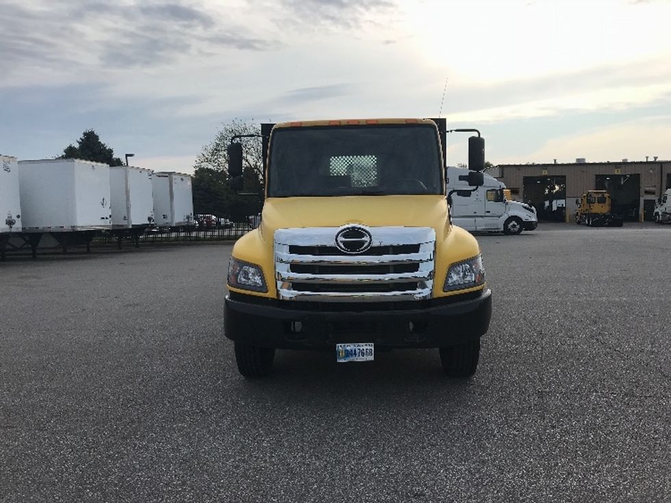 Flatbed Truck-Light and Medium Duty Trucks-Hino-2019-338-Kalamazoo-MI-155,497\n\t\tmiles-$ 46,250 - Image 2