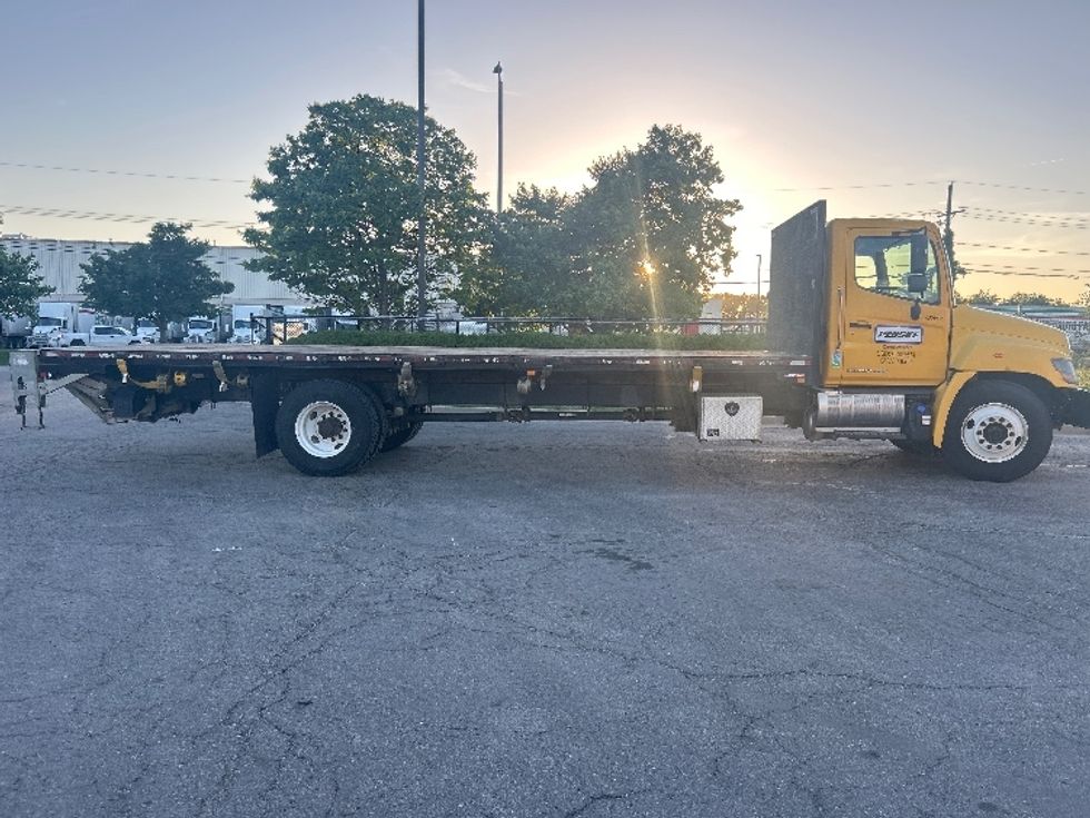 Flatbed Truck-Light and Medium Duty Trucks-Hino-2019-338-Kansas City-MO-193,133\n\t\tmiles-$ 32,000 - Image 12