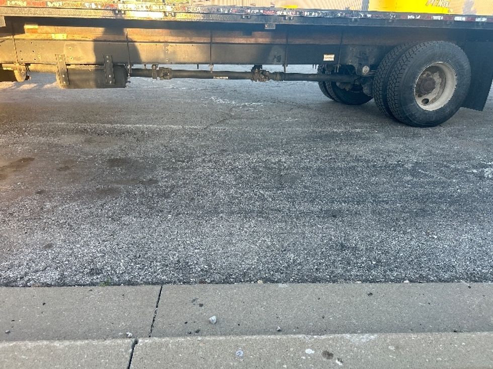Flatbed Truck-Light and Medium Duty Trucks-Hino-2019-338-Kansas City-MO-193,133\n\t\tmiles-$ 32,000 - Image 5
