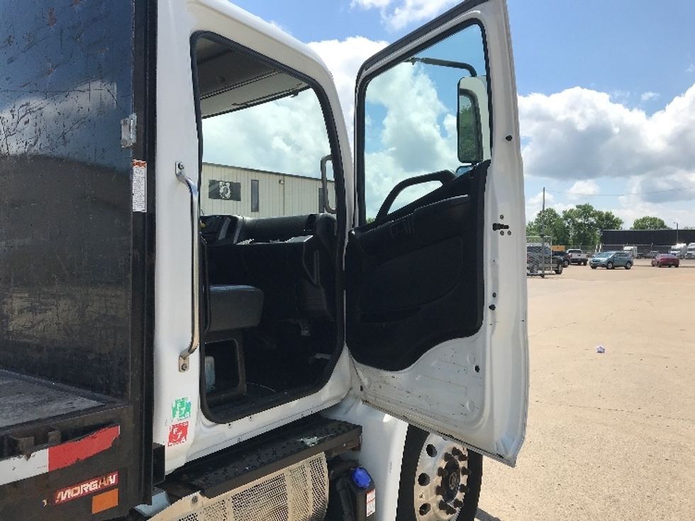 Flatbed Truck-Light and Medium Duty Trucks-Hino-2019-338-Nashville-TN-132,530\n\t\tmiles-$ 57,750 - Image 20