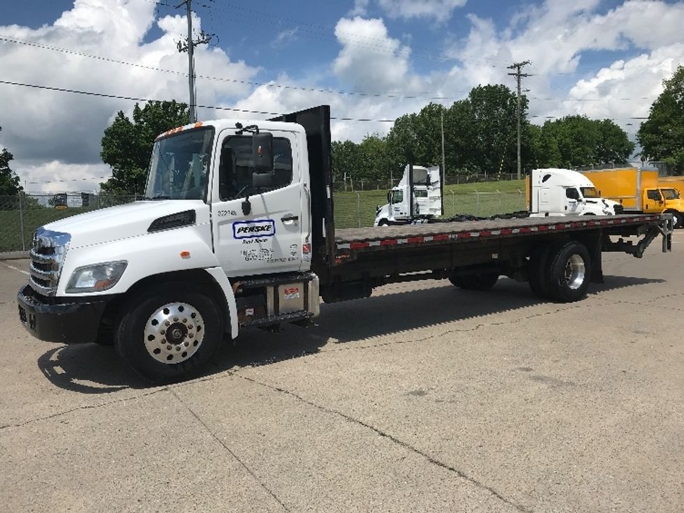Flatbed Truck-Light and Medium Duty Trucks-Hino-2019-338-Nashville-TN-132,530\n\t\tmiles-$ 57,750 - Image 3