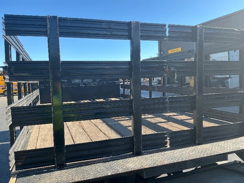 Flatbed Truck-Light and Medium Duty Trucks-Hino-2020-195-Torrance-CA-105,407\n\t\tmiles-$ 40,500 - Image 11