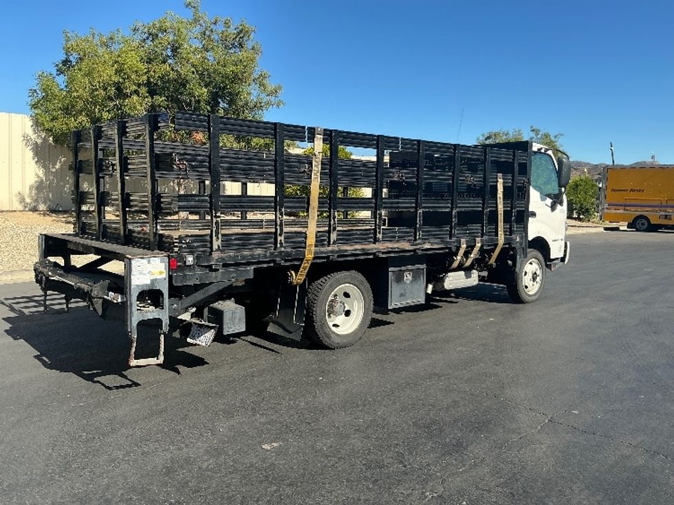 Flatbed Truck-Light and Medium Duty Trucks-Hino-2020-195-Torrance-CA-105,407\n\t\tmiles-$ 40,500 - Image 12