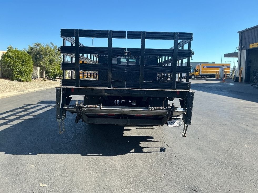 Flatbed Truck-Light and Medium Duty Trucks-Hino-2020-195-Torrance-CA-105,407\n\t\tmiles-$ 40,500 - Image 7