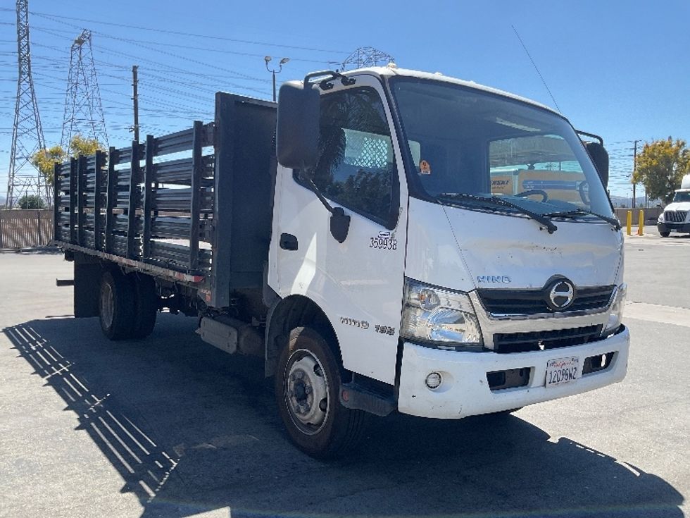 Flatbed Truck-Light and Medium Duty Trucks-Hino-2020-195-Torrance-CA-308,693\n\t\tmiles-$ 18,000 - Image 1