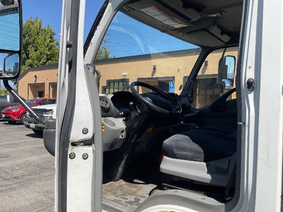 Flatbed Truck-Light and Medium Duty Trucks-Hino-2020-195-Torrance-CA-308,693\n\t\tmiles-$ 18,000 - Image 13