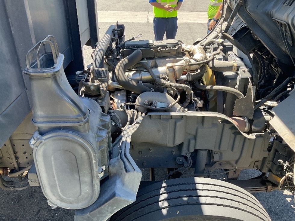 Flatbed Truck-Light and Medium Duty Trucks-Hino-2020-195-Torrance-CA-308,693\n\t\tmiles-$ 18,000 - Image 20