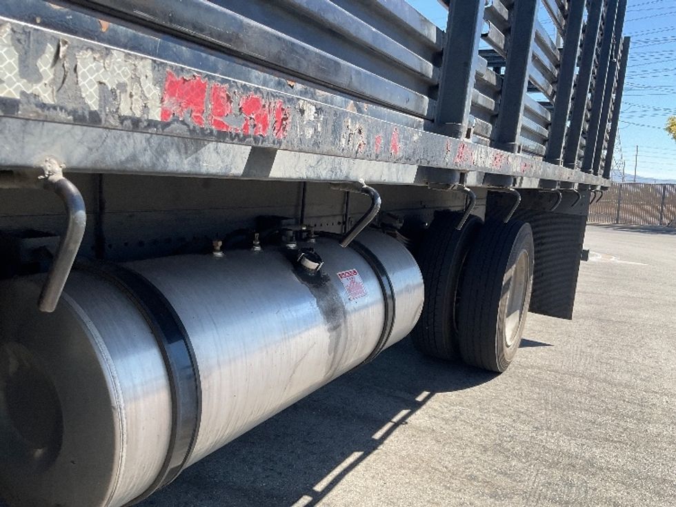 Flatbed Truck-Light and Medium Duty Trucks-Hino-2020-195-Torrance-CA-308,693\n\t\tmiles-$ 18,000 - Image 22