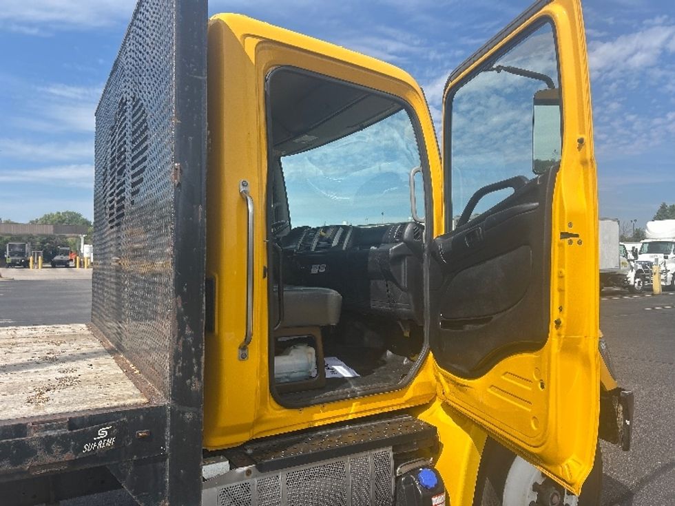 Flatbed Truck-Light and Medium Duty Trucks-Hino-2020-268-Brooklyn Park-MN-118,557\n\t\tmiles-$ 54,250 - Image 20