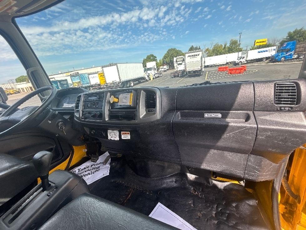 Flatbed Truck-Light and Medium Duty Trucks-Hino-2020-268-Brooklyn Park-MN-118,557\n\t\tmiles-$ 54,250 - Image 21