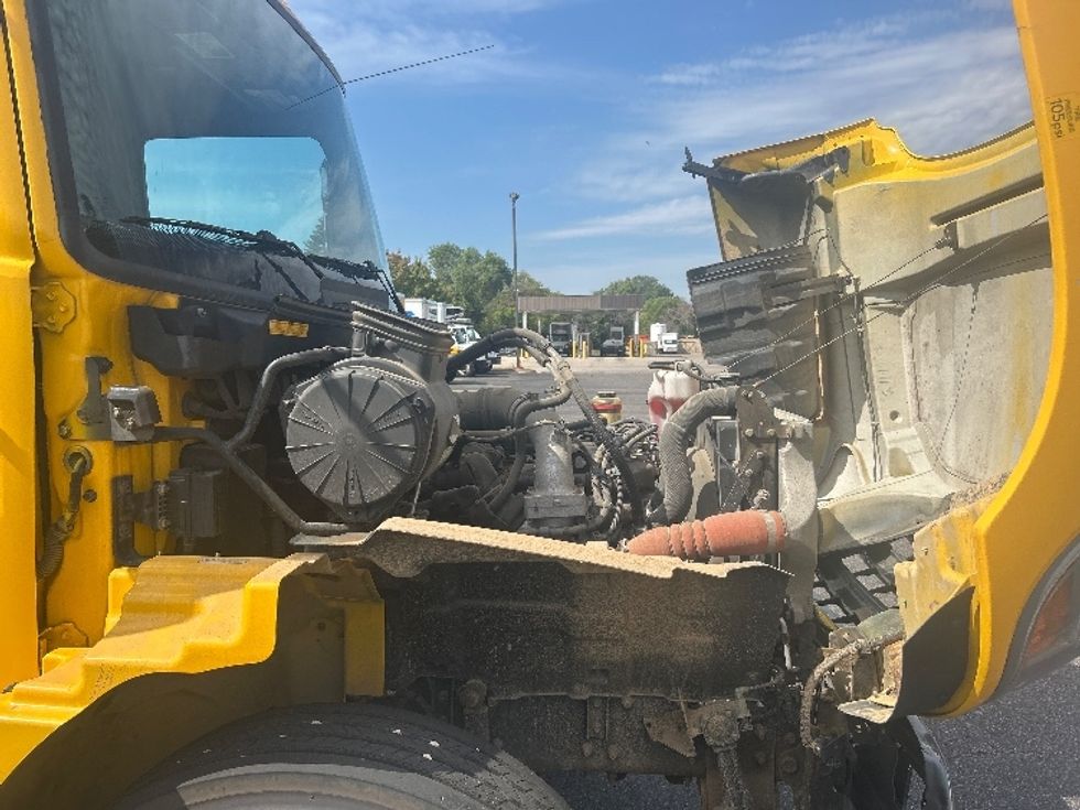 Flatbed Truck-Light and Medium Duty Trucks-Hino-2020-268-Brooklyn Park-MN-118,557\n\t\tmiles-$ 54,250 - Image 23