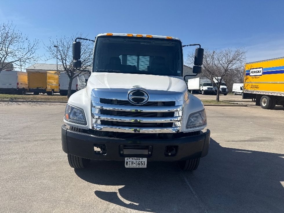 Flatbed Truck-Light and Medium Duty Trucks-Hino-2020-268-Dallas-TX-223,319\n\t\tmiles-$ 37,500 - Image 2