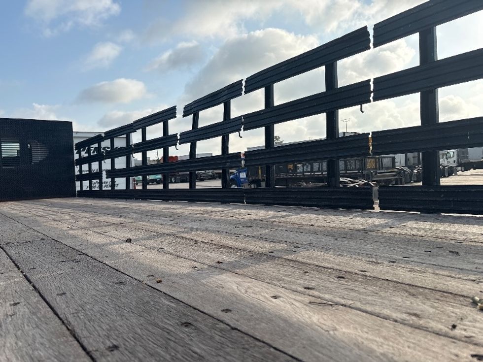Flatbed Truck-Light and Medium Duty Trucks-Hino-2020-268-Dallas-TX-85,126\n\t\tmiles-$ 65,250 - Image 12