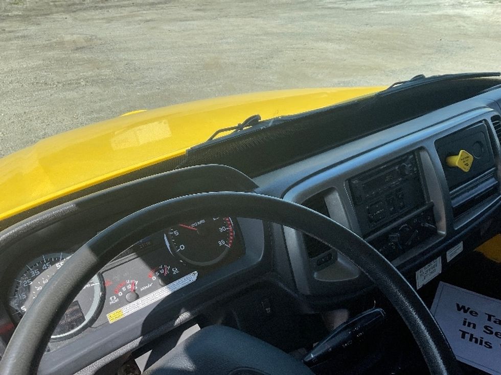 Flatbed Truck-Light and Medium Duty Trucks-Hino-2020-268-East Chicago-IN-88,372\n\t\tmiles-$ 68,000 - Image 17