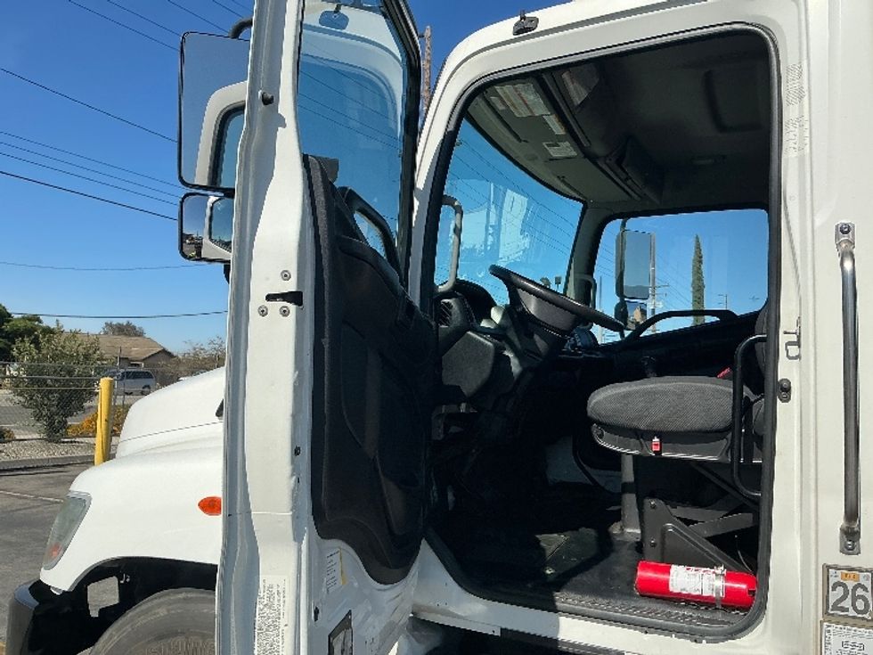 Flatbed Truck-Light and Medium Duty Trucks-Hino-2020-268-Fontana-CA-190,457\n\t\tmiles-$ 50,250 - Image 16