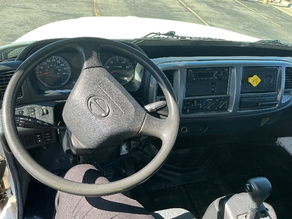 Flatbed Truck-Light and Medium Duty Trucks-Hino-2020-268-Fontana-CA-190,457\n\t\tmiles-$ 50,250 - Image 17