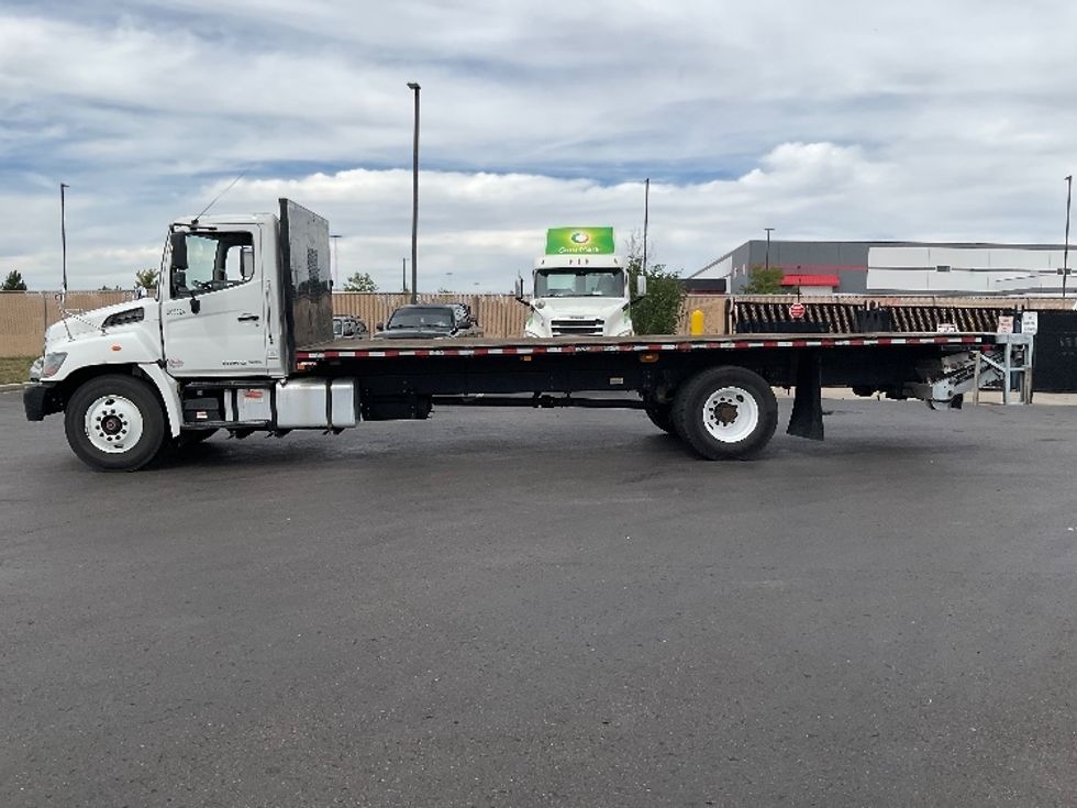 Flatbed Truck-Light and Medium Duty Trucks-Hino-2020-268-Greeley-CO-138,397\n\t\tmiles-$ 58,000 - Image 4