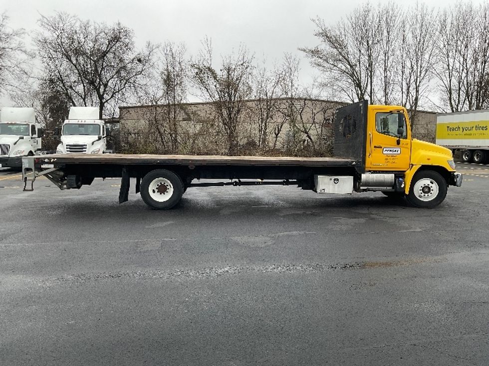 Flatbed Truck-Light and Medium Duty Trucks-Hino-2020-268-La Vergne-TN-95,853\n\t\tmiles-$ 58,250 - Image 15