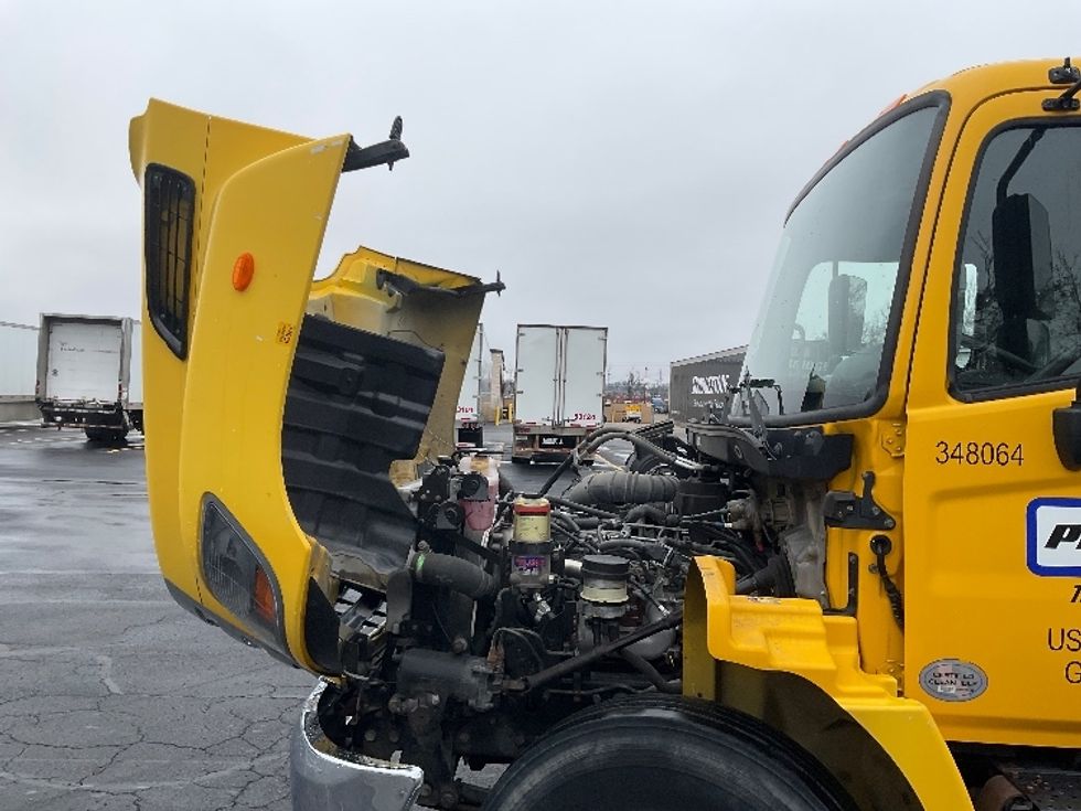 Flatbed Truck-Light and Medium Duty Trucks-Hino-2020-268-La Vergne-TN-95,853\n\t\tmiles-$ 58,250 - Image 24