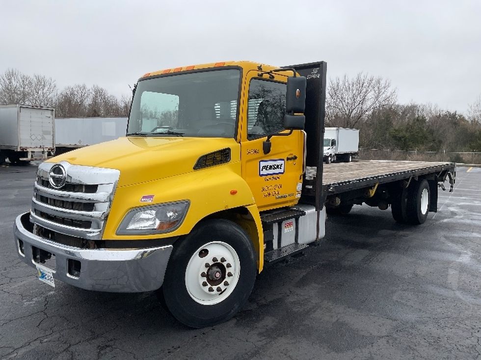 Flatbed Truck-Light and Medium Duty Trucks-Hino-2020-268-La Vergne-TN-95,853\n\t\tmiles-$ 58,250 - Image 3
