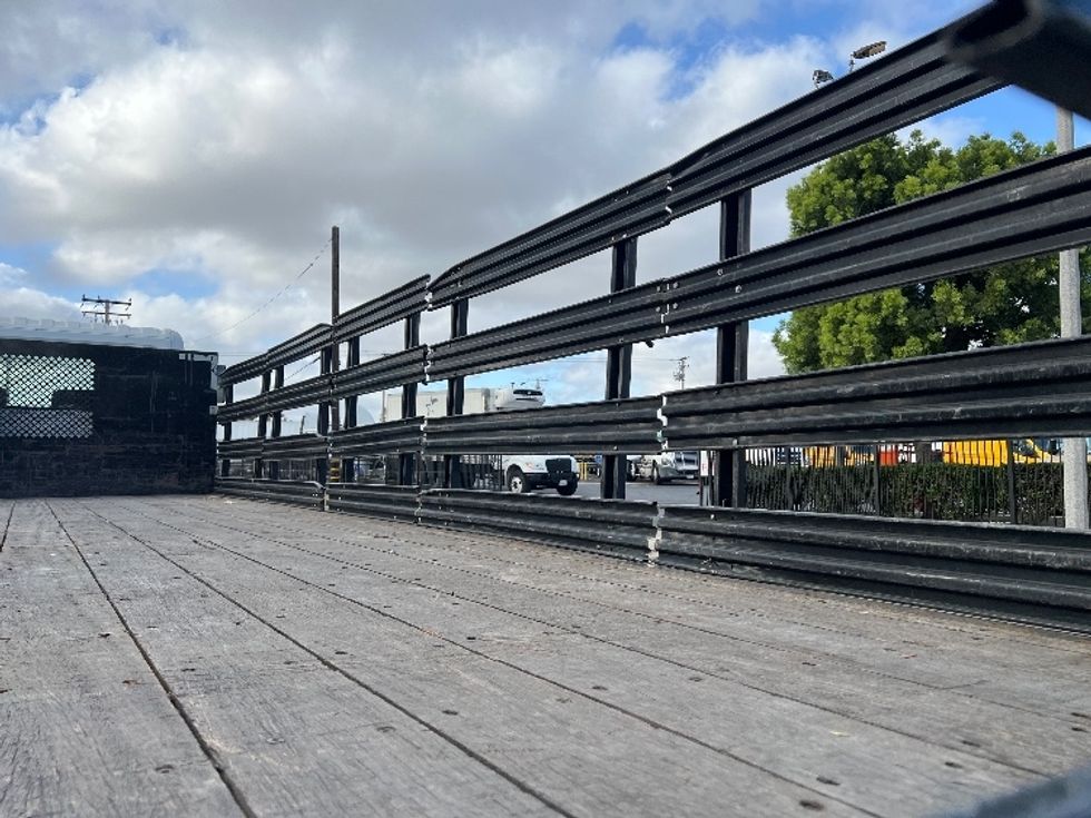 Flatbed Truck-Light and Medium Duty Trucks-Hino-2020-268-Torrance-CA-120,660\n\t\tmiles-$ 62,000 - Image 11