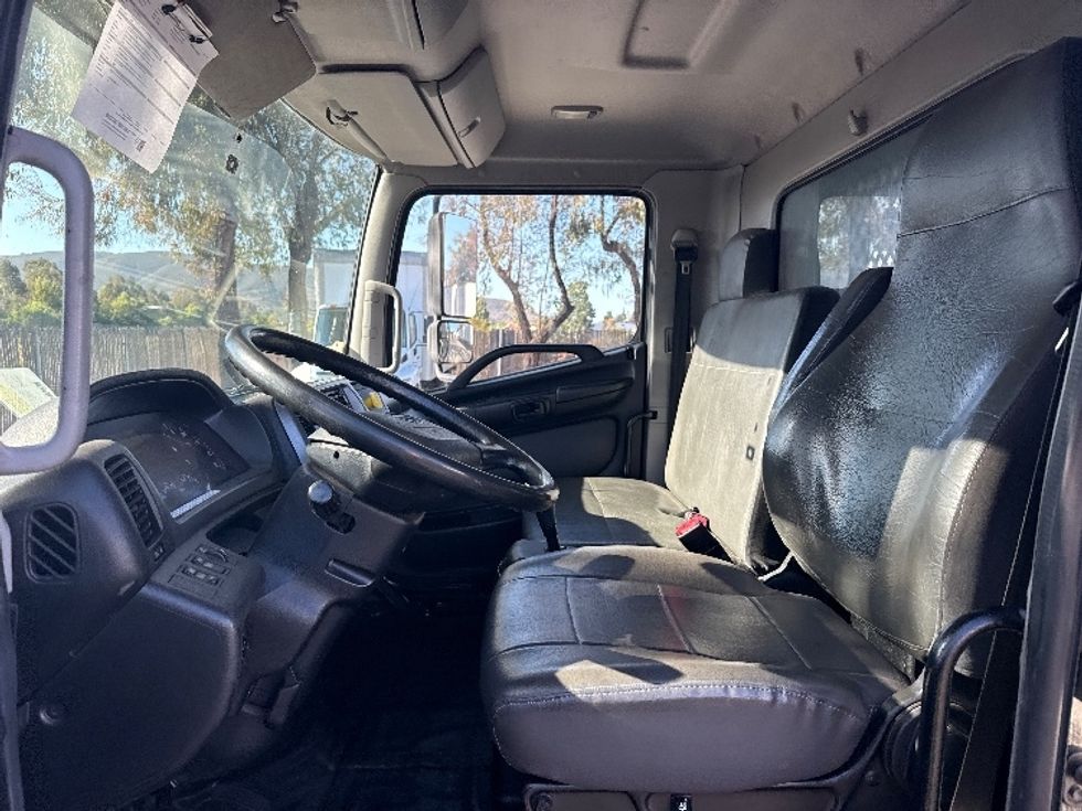 Flatbed Truck-Light and Medium Duty Trucks-Hino-2020-268-Torrance-CA-124,433\n\t\tmiles-$ 59,500 - Image 16