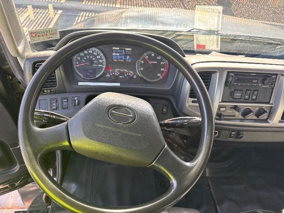 Flatbed Truck-Light and Medium Duty Trucks-Hino-2020-268-Torrance-CA-124,433\n\t\tmiles-$ 59,500 - Image 18