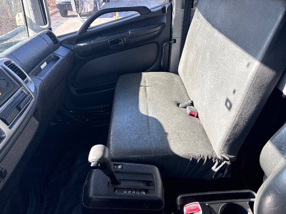 Flatbed Truck-Light and Medium Duty Trucks-Hino-2020-268-Torrance-CA-124,433\n\t\tmiles-$ 59,500 - Image 19