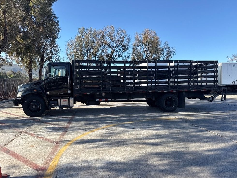 Flatbed Truck-Light and Medium Duty Trucks-Hino-2020-268-Torrance-CA-124,433\n\t\tmiles-$ 59,500 - Image 4